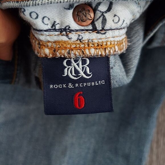 Rock & Republic Berlin Distressed Mid Rise Skinny Jeans Size 6 - Picture 4 of 8